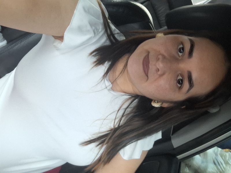 Iris Anabel Calderón profile photo