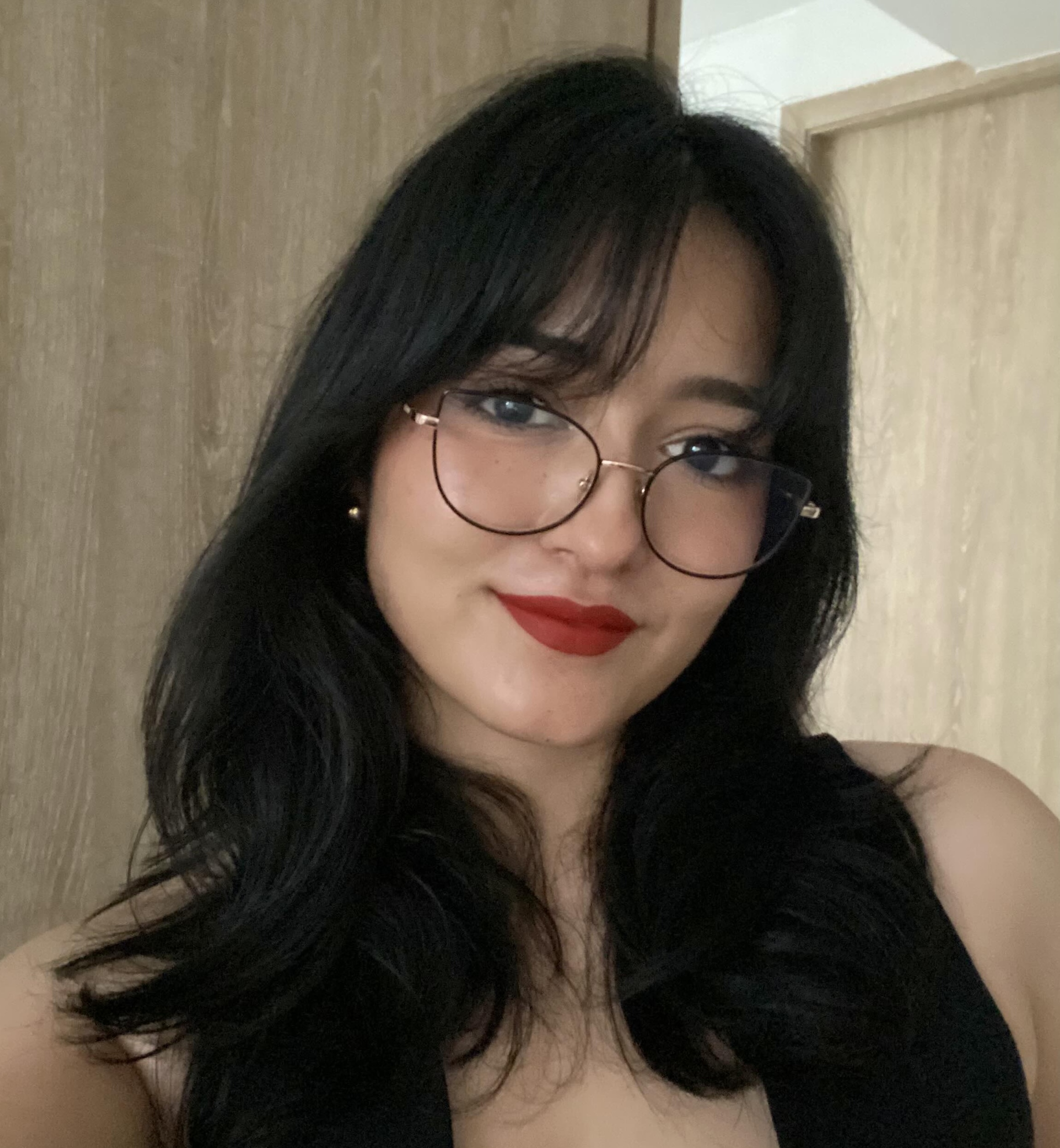 Estefany Rueda profile photo