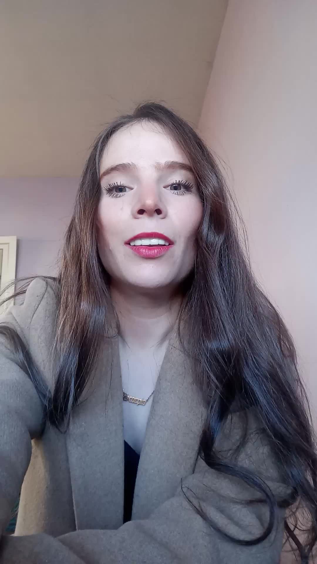 Elena Uribe video thumbnail
