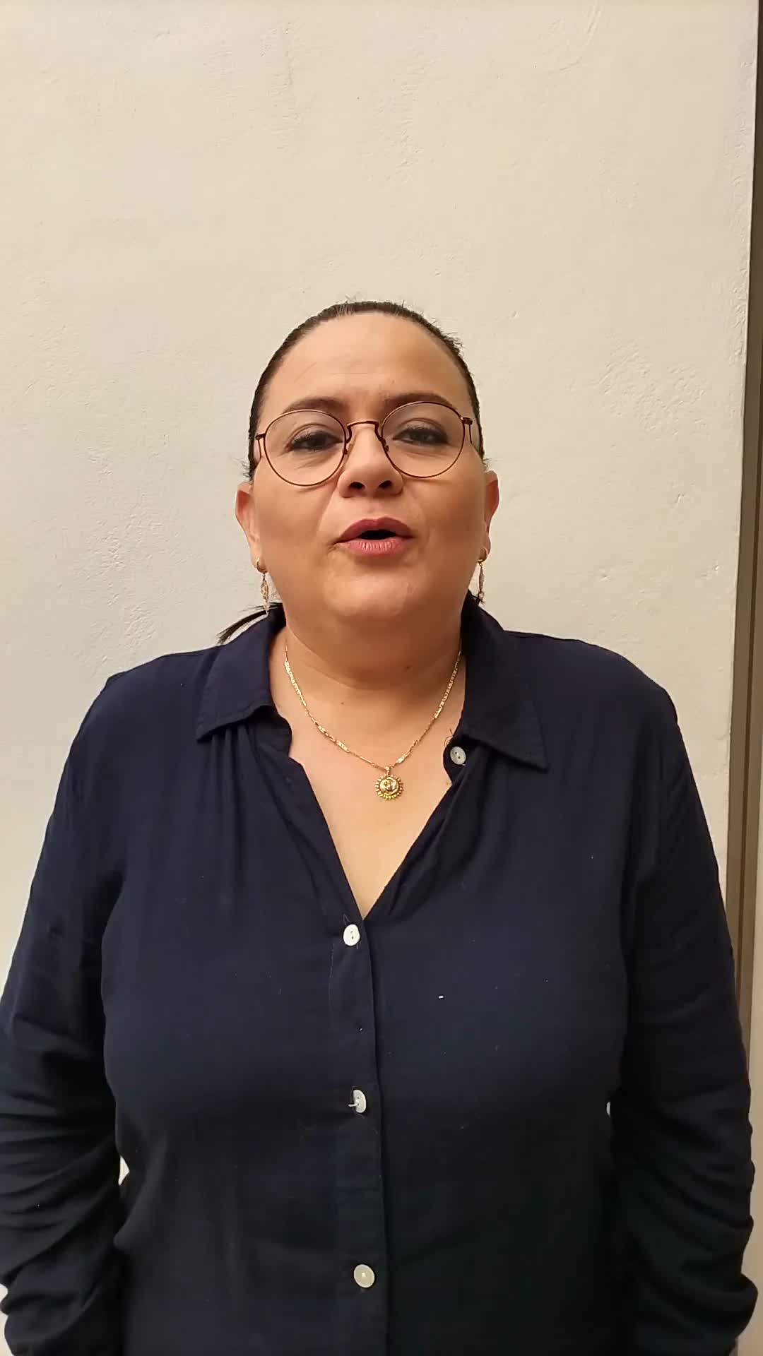 Glorybeth Lugo Calderón video thumbnail