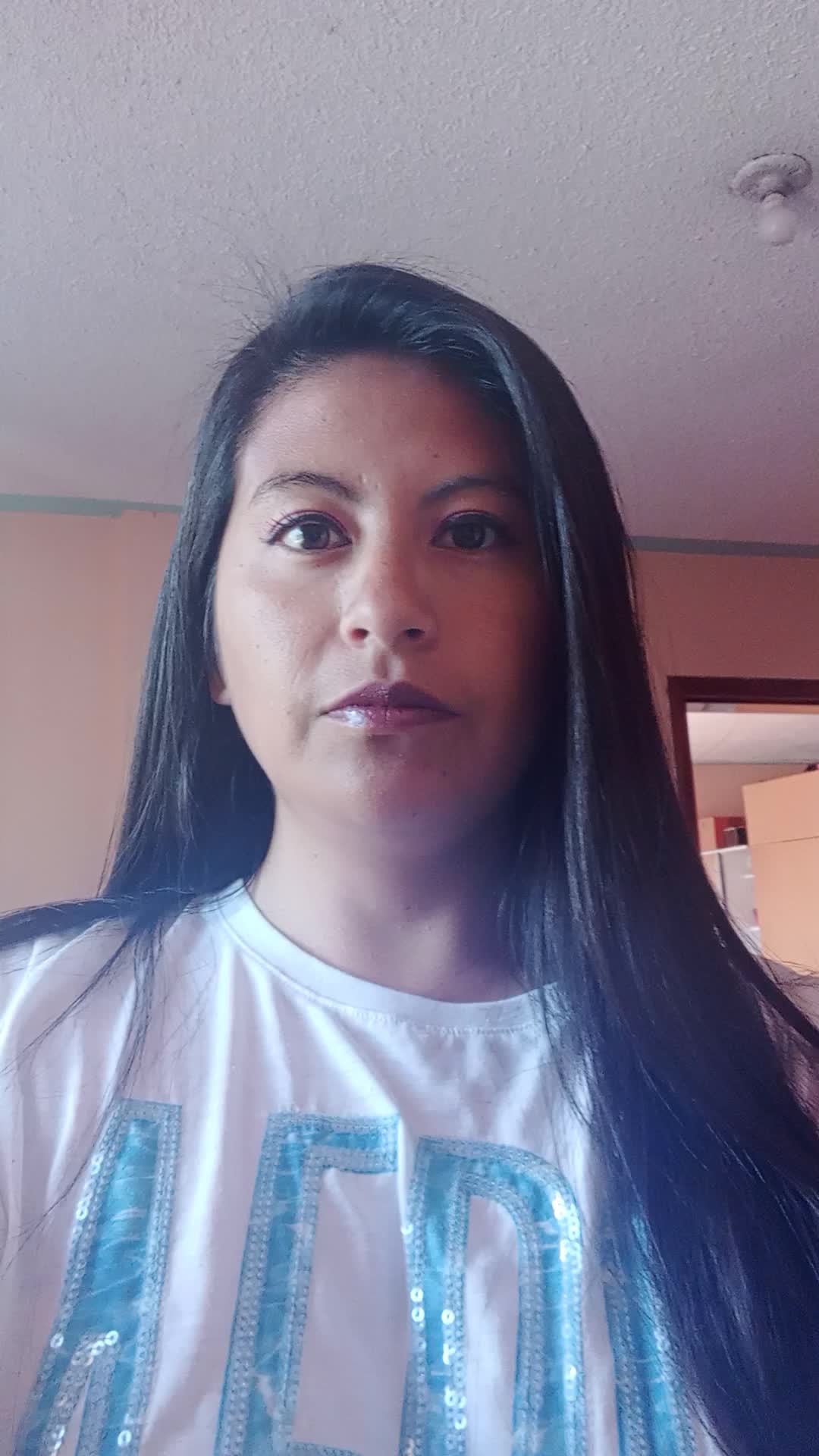 Daniela V. candidate video thumbnail