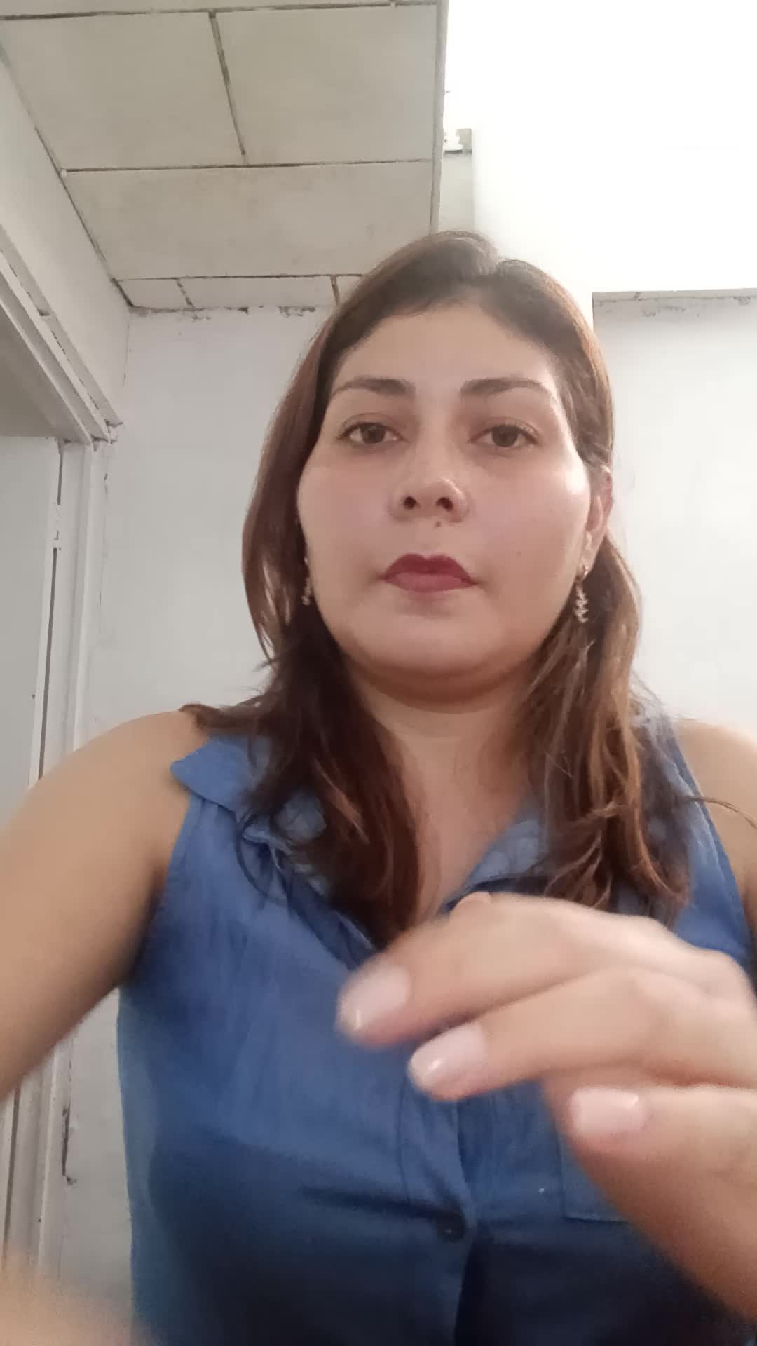 Adriana video thumbnail