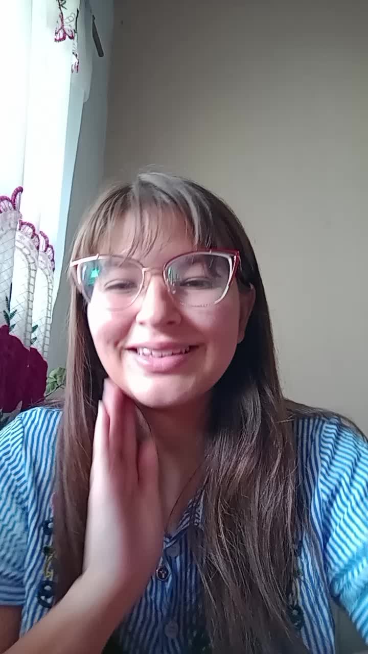 Liz Benitez video thumbnail