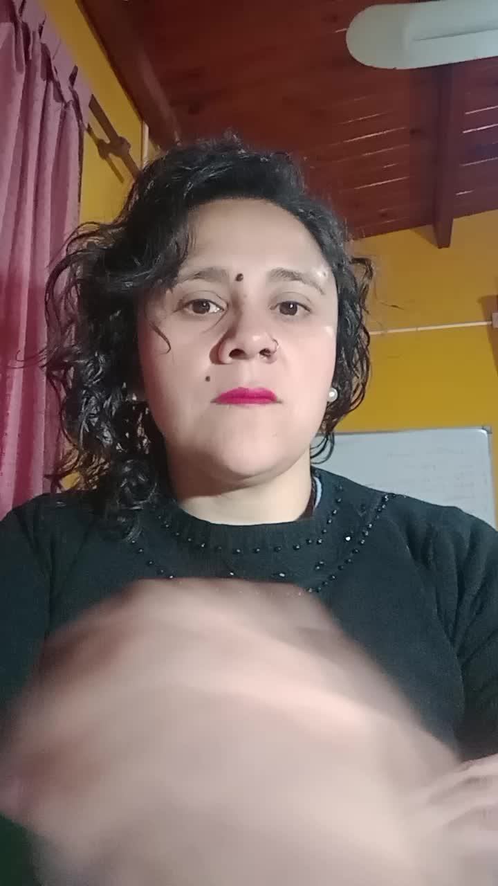 Nadia Noelia Erazo video thumbnail