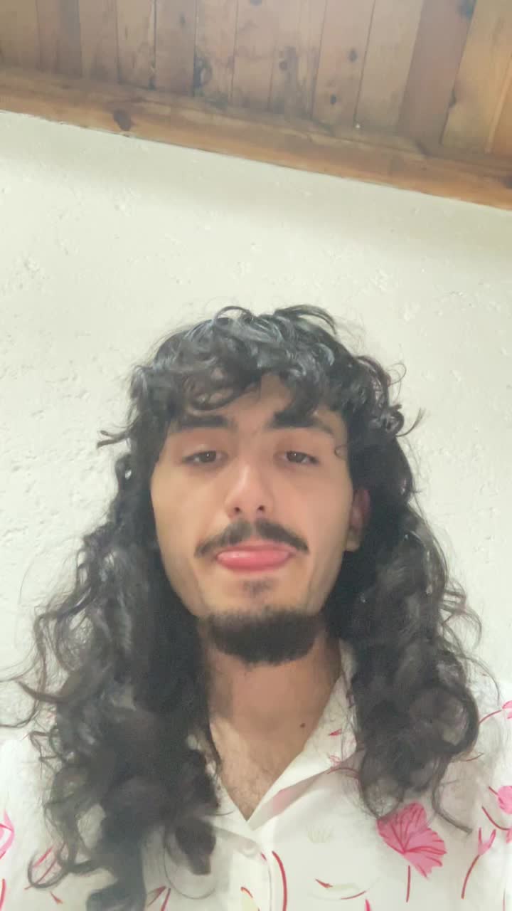 Rodrigo video thumbnail