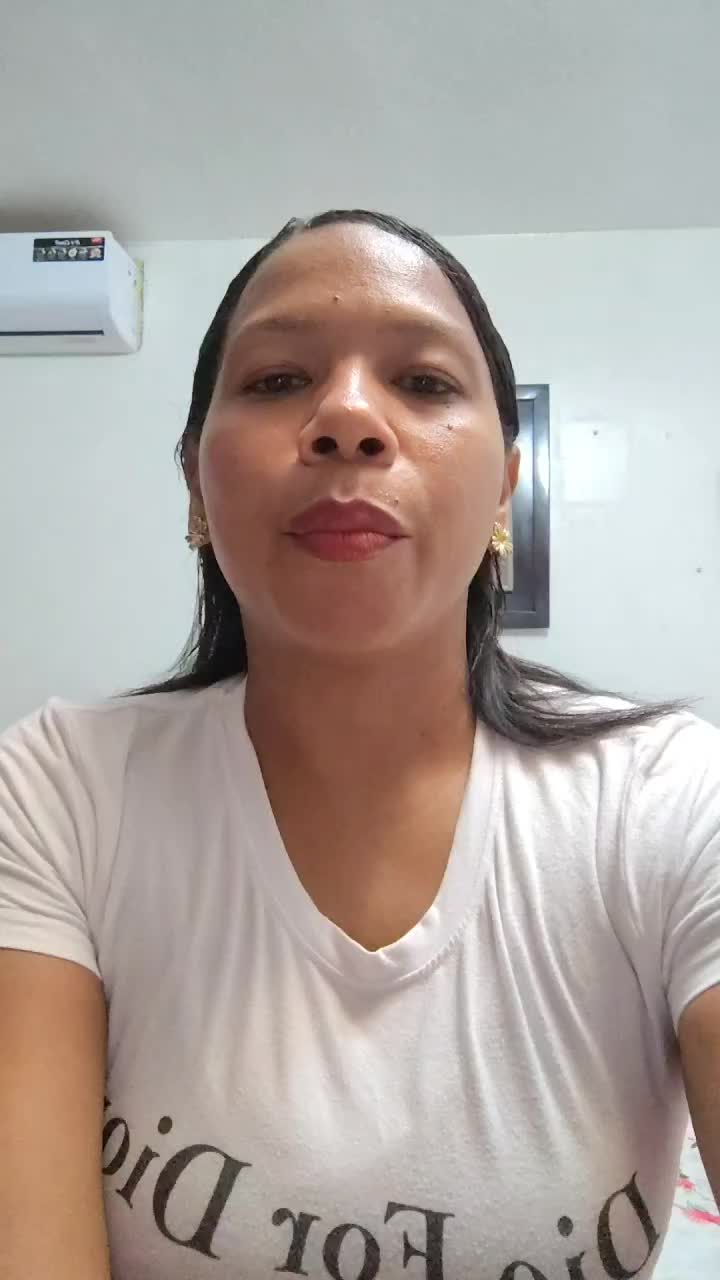 Wendy Angulo video thumbnail