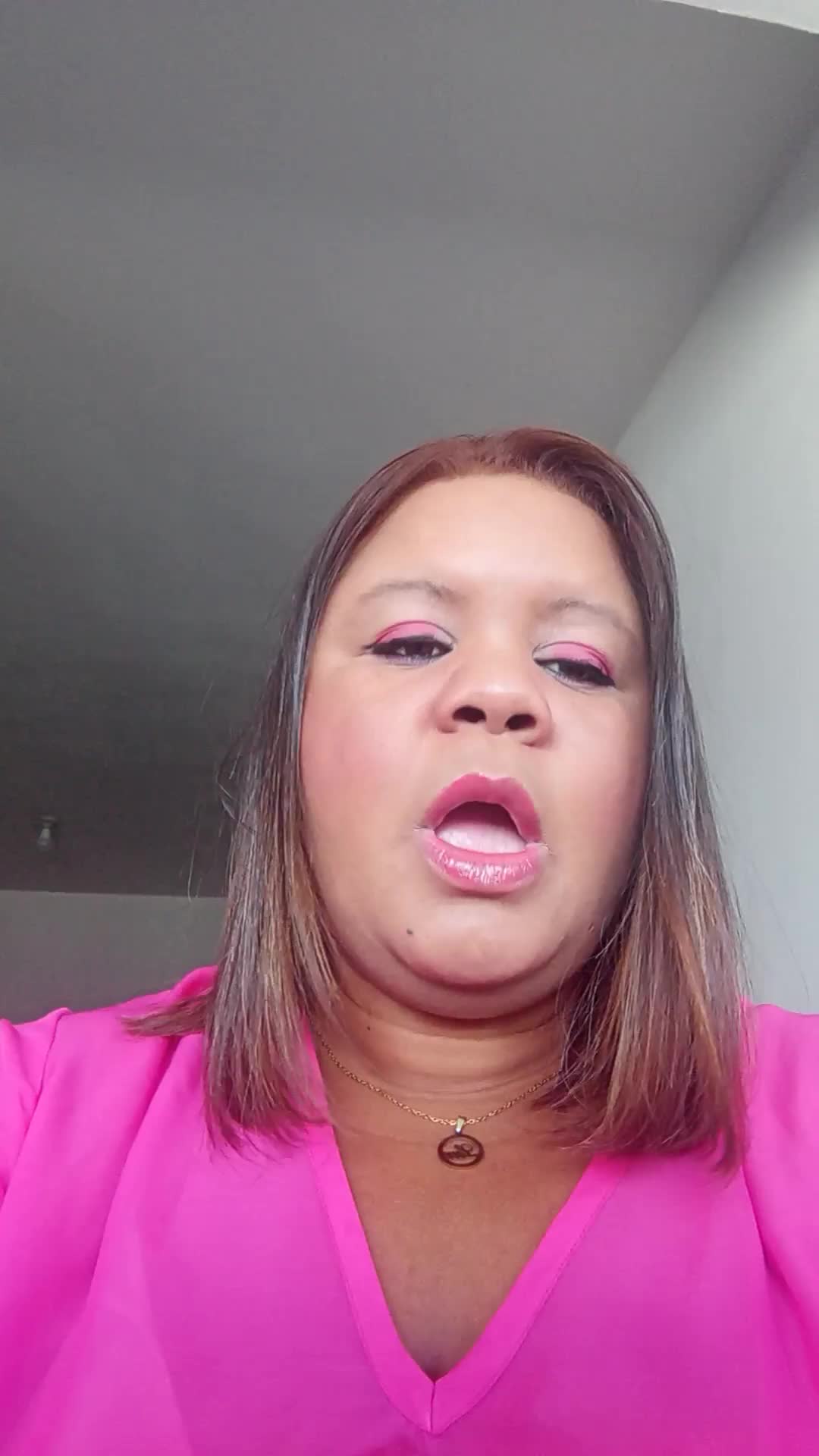 Yeccica video thumbnail