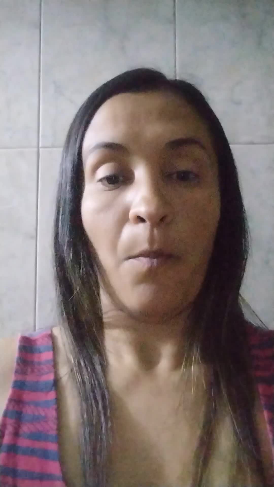 María video thumbnail